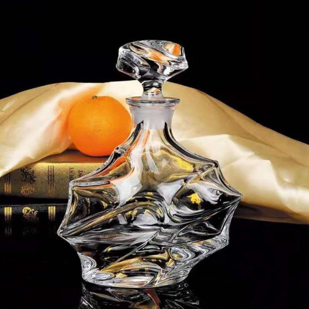 Transparent Whiskey Crystal Wine Glass Lead-free Heat Resistant Beer Brandy Vodka Containers Multi Pattern Drinkware Bar Bottle