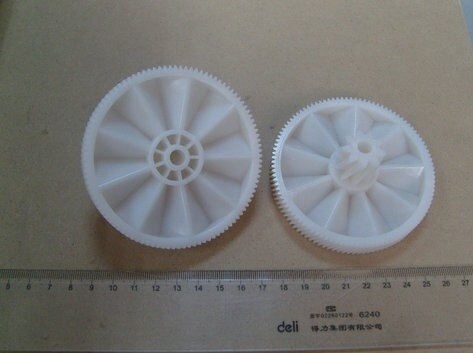 2 sztuk/partia darmowa wysyłka części maszynki robić mielenia mięsa z tworzywa sztucznego 7000898 robić Braun moc plus G1500 G1300, G1100, g3000, KGZ4, KGZ3