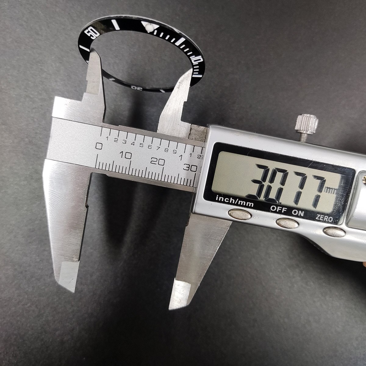 38*30.8mm Sloping Luminous Ceramic Bezel Insert Divers Replacement of watch accessories parts