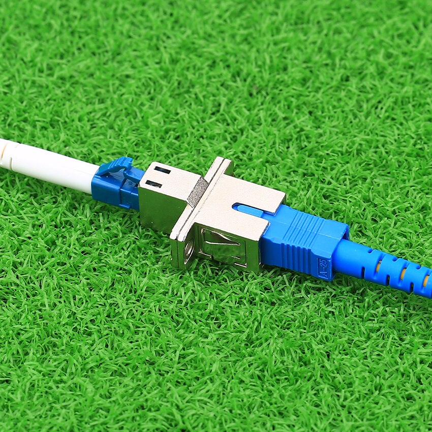 Fiber Adapter SC/UPC(Female) to LC/UPC(Female) Hybrid Adapter SC-LC SM 9/125 Converter Fiber Optic Connecter