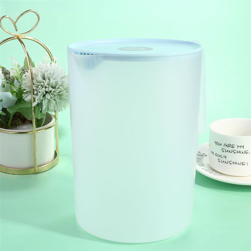 1Pc 2000ML Plastic Water Pots Beverage Kettle Water Jug Juice Pitcher Heat Resistant Cold Kettle With Handle And Lid Blue