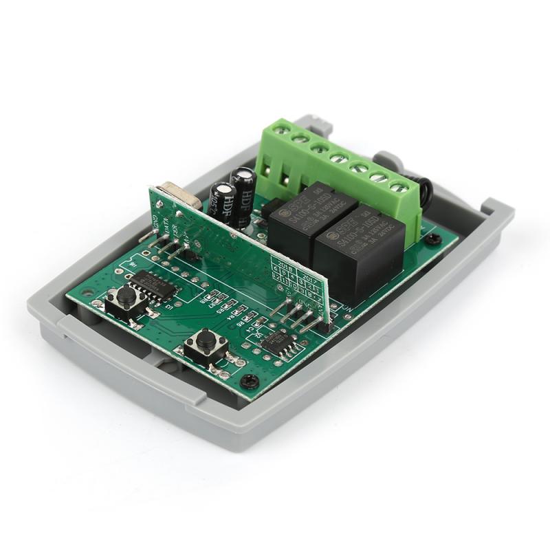 Universal 2 channel Gate Garage Door Remote Control Receiver 433MHZ Fixed Code and Rolling Code Receiver Remote Control
