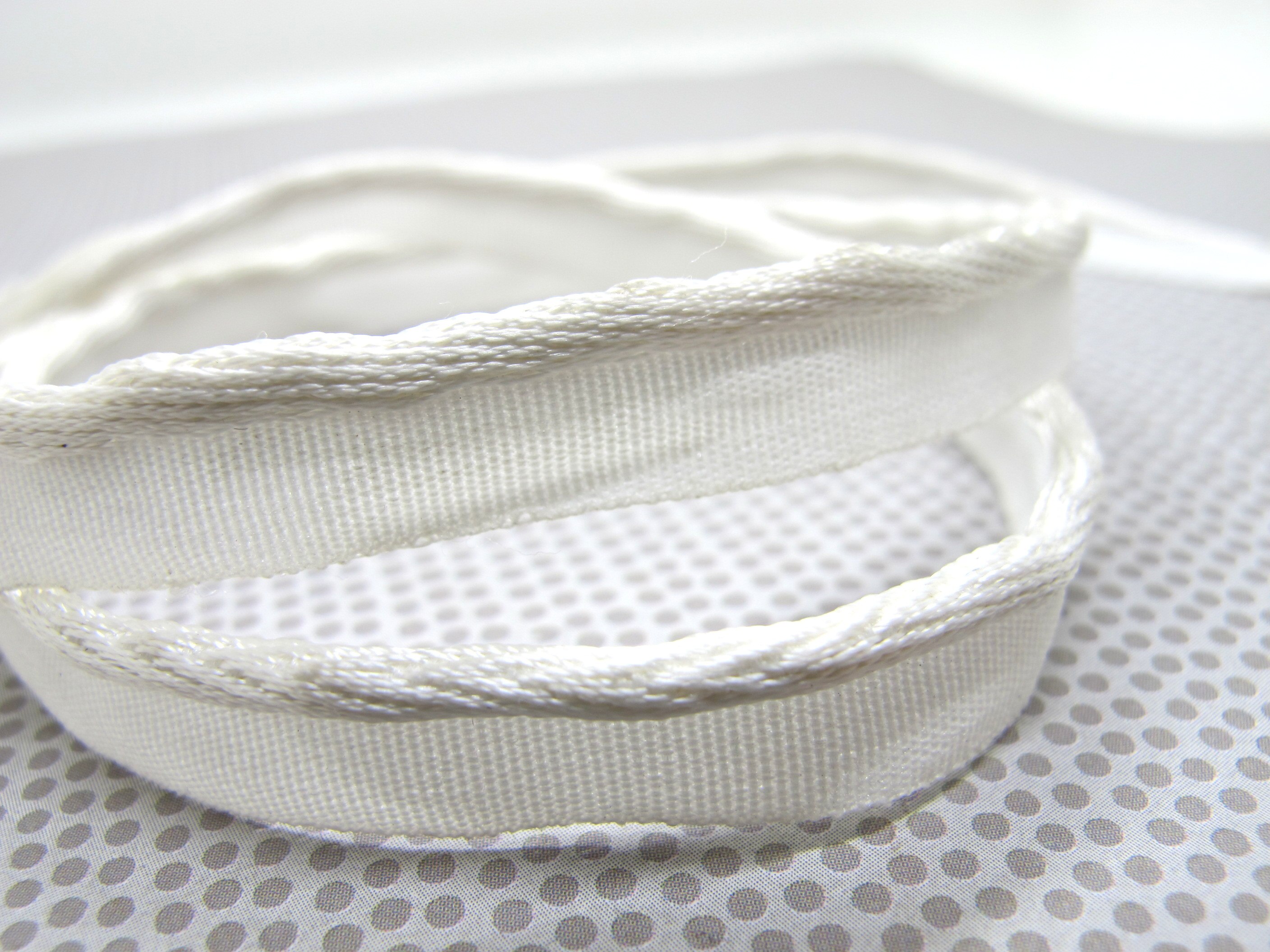 5 Yards 【WHITE】 Twisted Gevlochten Piping Lip Koord Trim | Kussen Kussen Trim | Bekleding Rand Trim Naaibenodigdheden: LC68 - 9MM