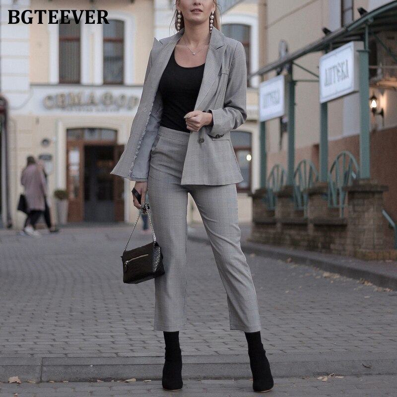 Plus Size Vintage Double-Breasted Blazer & Straight-Cut Pants Set