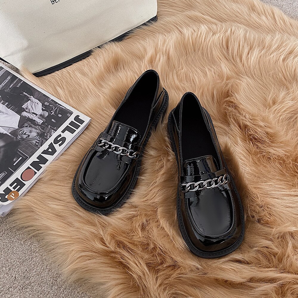 Suqare-chaussures oxford en cuir pour femmes, derbies brillantes à bout, mocassins plats à talons épais, tailles 35 à 40, collection: Black / 5