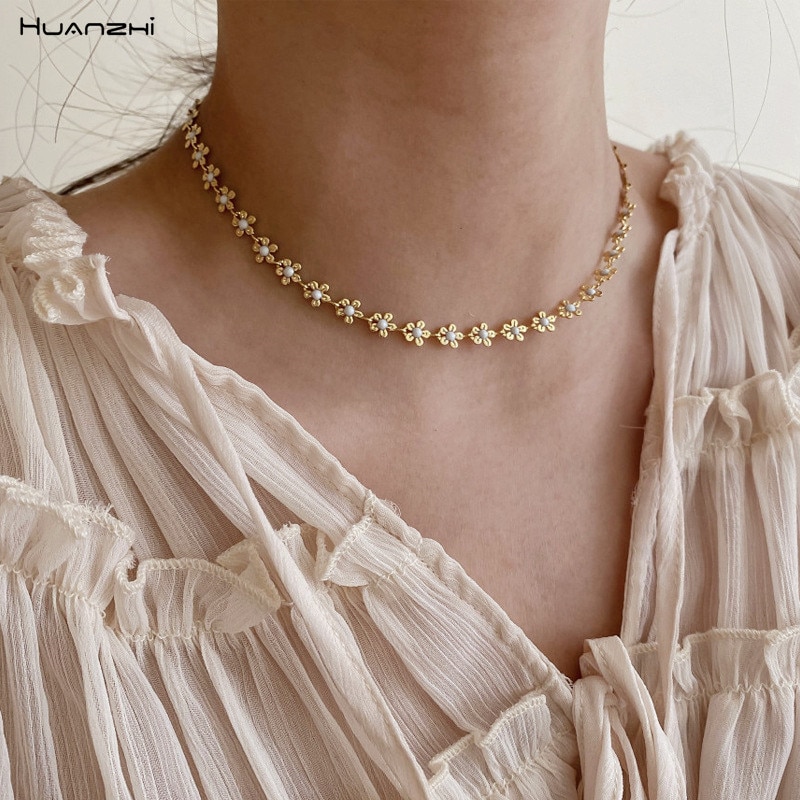 HUANZHI Korea Retro Gold metal Bead flower Clavicle Chain Necklace for Women Girls Wedding Jewelry