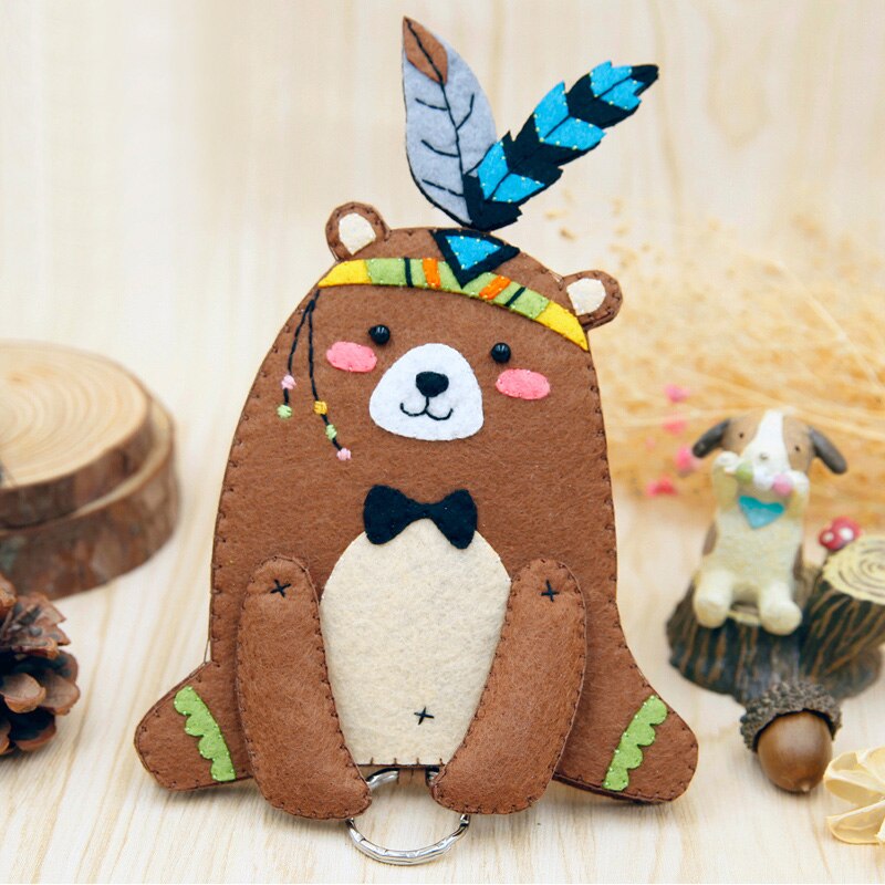 Handmade Sewing Cute Bear Key Bag Felt Bear Dolls Key Holder Organizer Bag Non-Woven Fabric Free Cutting Material DIY Package