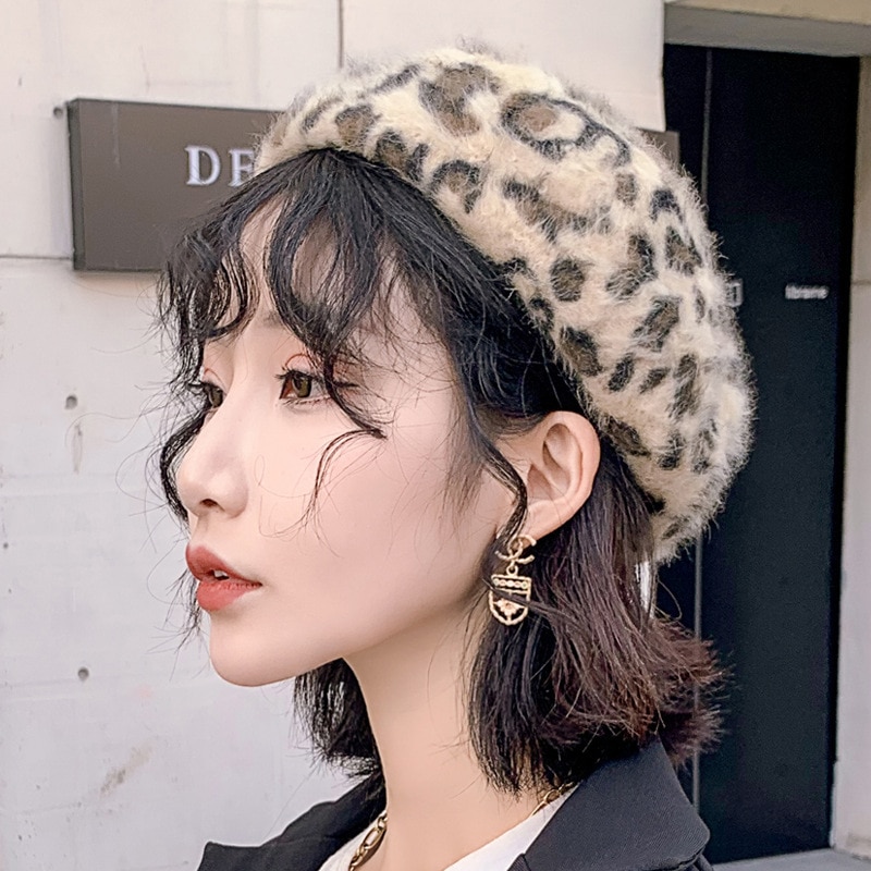 Koreansk vinter dam leopard basker varm retro målarhatt utomhus varm kupoltryck hatt