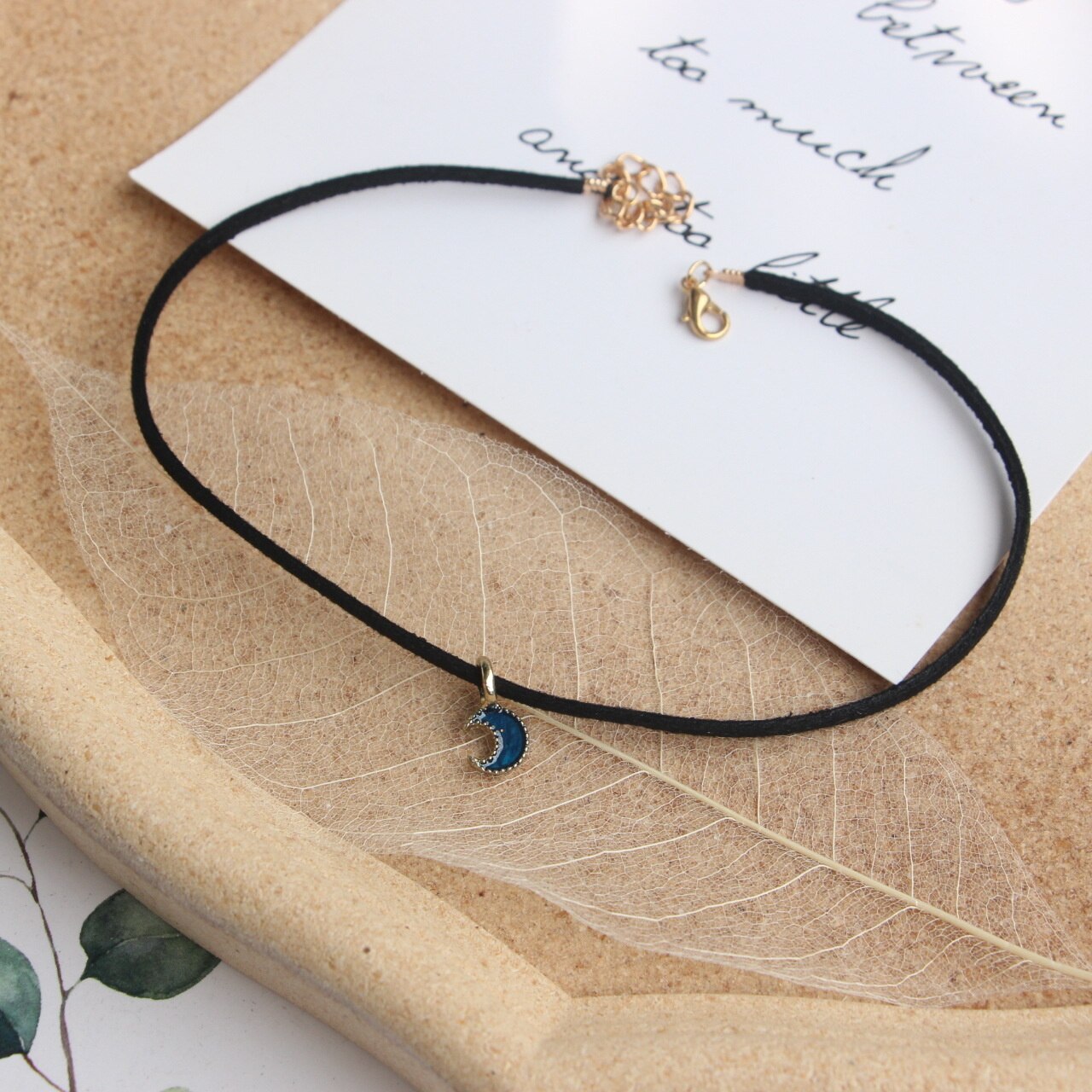 Speelse Leuke Meisje Eenvoudige Korte Kant Sleutelbeen Keten Vrouwen Mode Fijne Zwarte Doek Stof Liefde Ster Choker Ketting Accessoires: xl-1040