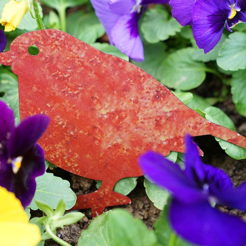 Rusty Metal Bird Garden Decoration Outdoor Fence Decor Sparrow Metal Birds Outdoors Garden Decoration Ornament Statues