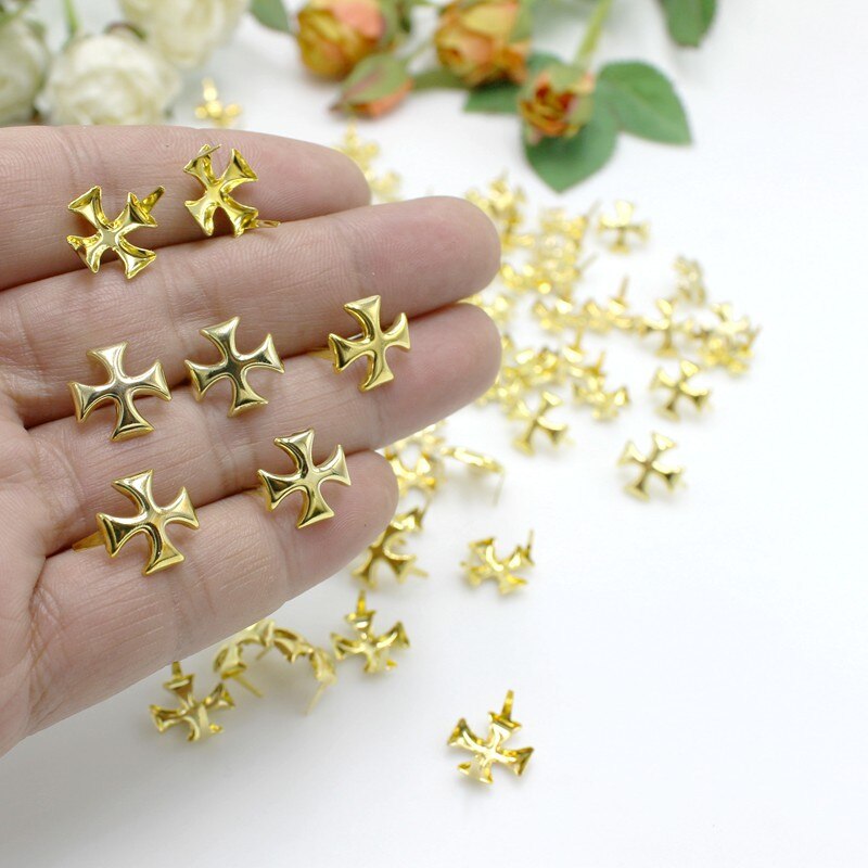 100 Stks/partij 12Mm Golden Cross Studs Metalen Klauw Kralen Nailhead Punk Studs Klinknagel Riem/Lederen/Schoenen/kleding Accessoires