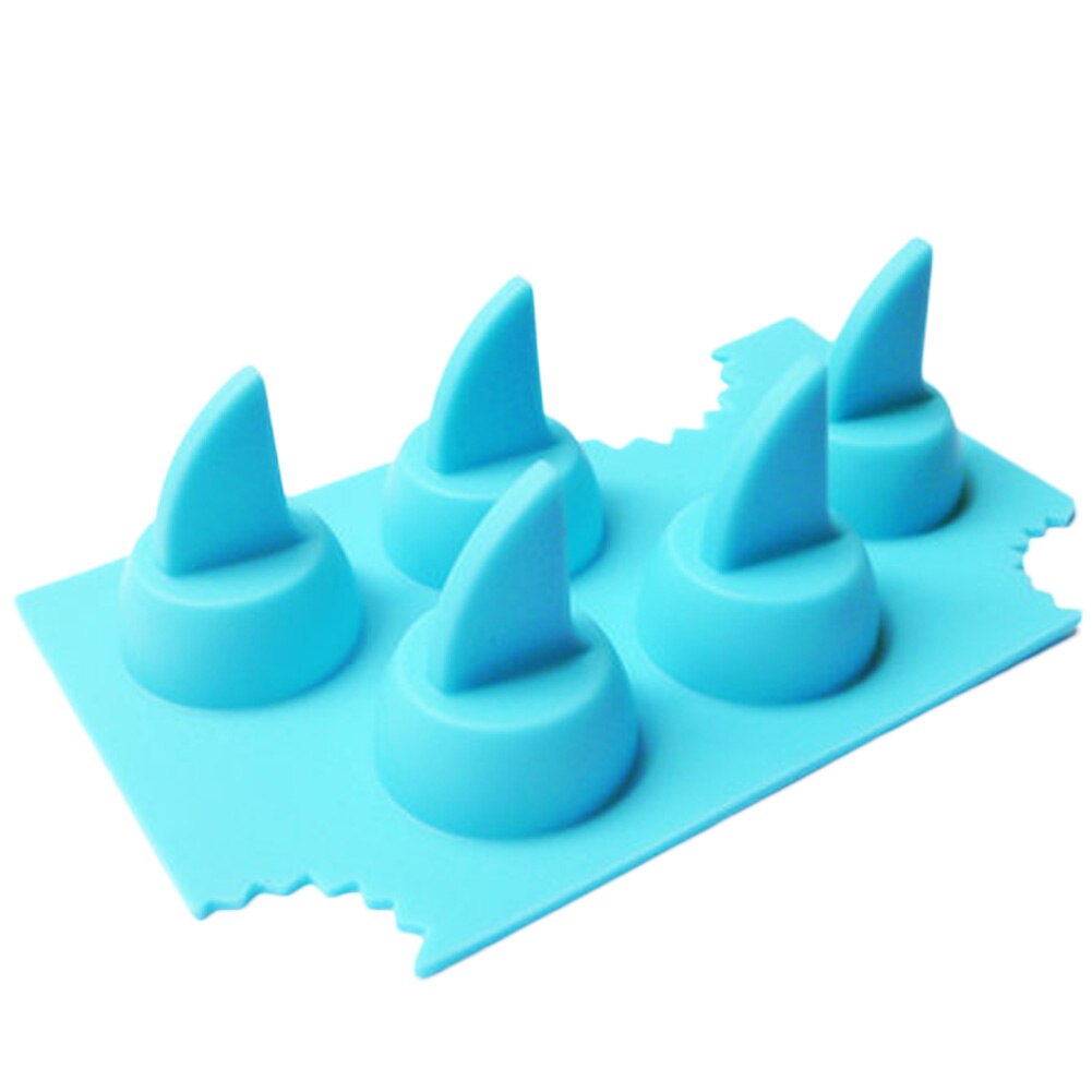 Drink Ice Tray Cool Shark Fin Shape Ice Freeze Mold Ice Maker Mould 13.2*8.2*3.8cm HG0856