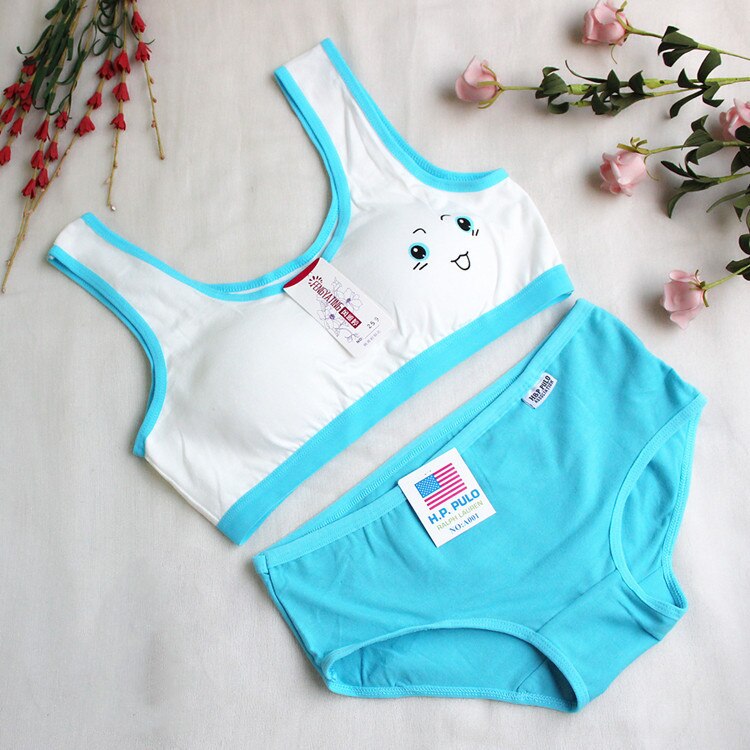 Cute smiling girl underwear set developmental cotton vest-style sports comfortable bra set without steel ring