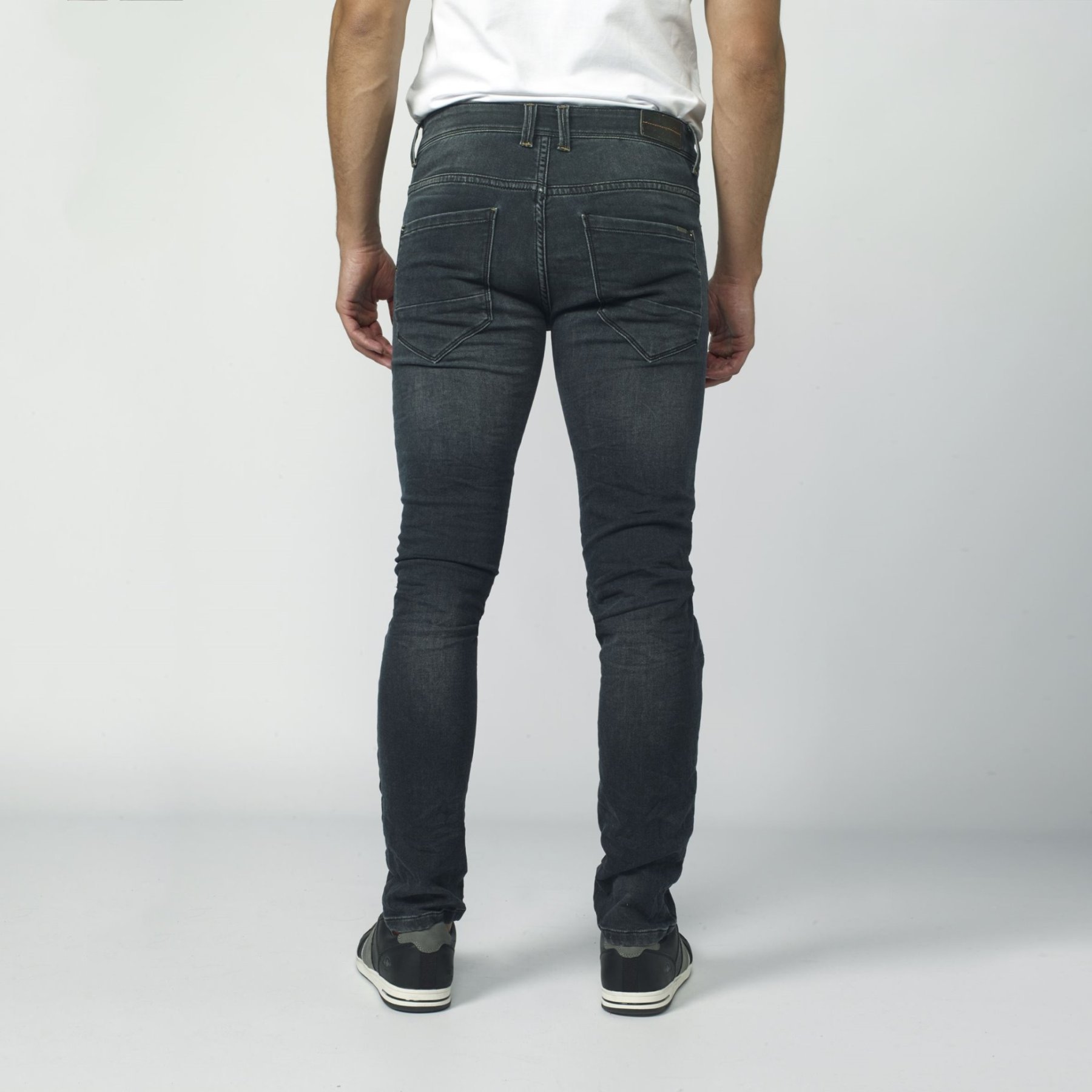 PANTALON JEANS SLIM FIT KNIT DENIM Koroshi Grandado