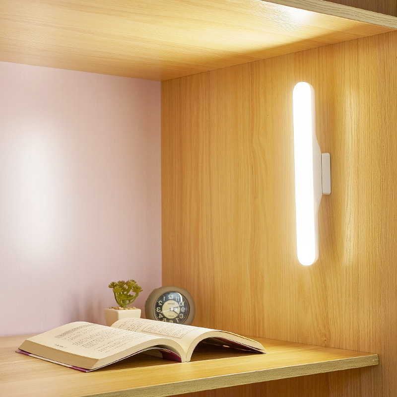 LED machen-hoch Lampe Licht USB Augenschutz Wiederaufladbare Tragbare Hängende Magnetische Lampe berühren Schalter Spiegel Licht Selfie Licht