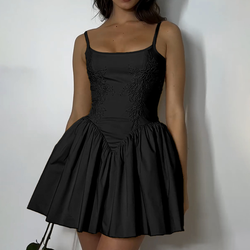 Bodycon mini sommarklänning vestidos vit broderi volang rygglös kvällsfestklänning kvinnor morgonrockar sexiga klänningar: S / Svart