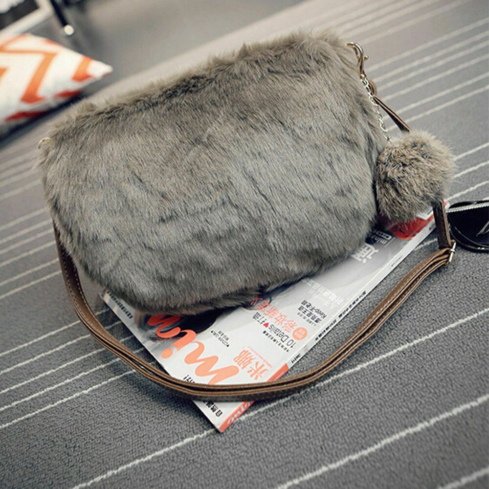 Crossbody Tassen Voor Vrouwen Pluizige Bont Faux Zakken Mode Vrouwelijke Schoudertas Pack Pompom Handtas Tote Dames Reizen Messenger Bag: Grijs