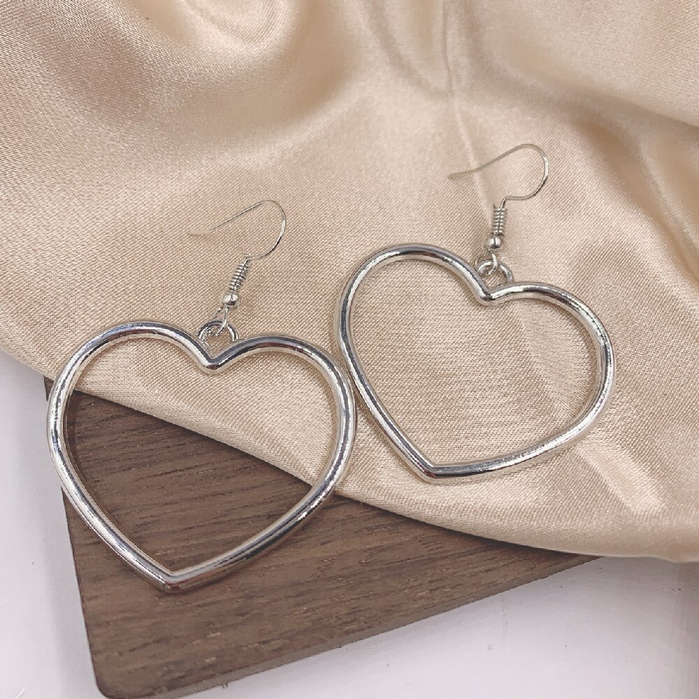 30Mm Grote Zilveren Kleur Hollow Heart Oorbellen Voor Vrouwen Mode Oor Manchet Piercing Dangle Earring