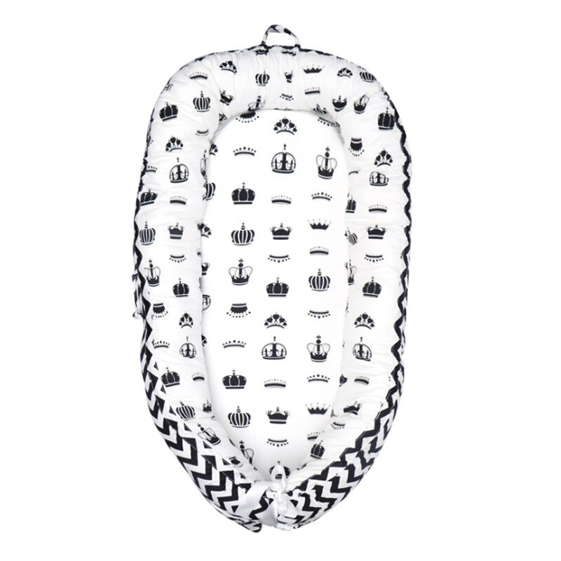 Detachable crib classic pattern baby sleep baby womb cotton: Black and white
