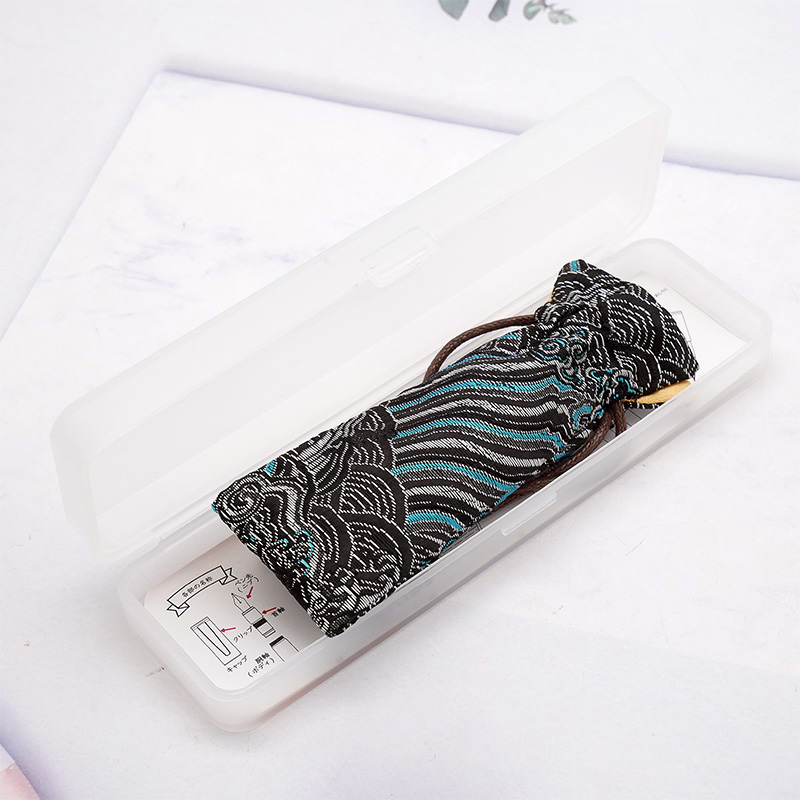 Mini pluma estilográfica, pequeña y Linda, se puede llenar con tinta para escribir.