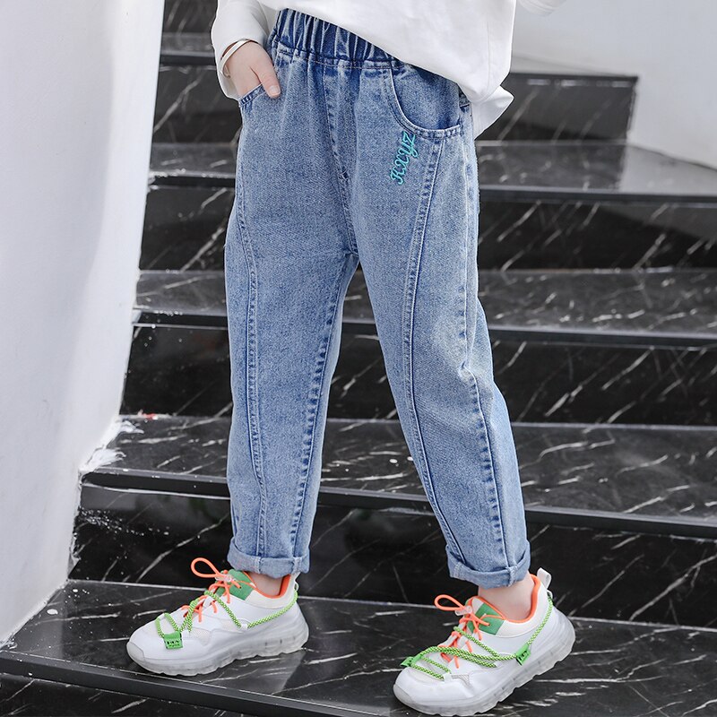 automne enfants jean filles pantalon lettre broderie jean moderne enfants survêtement Denim pantalon 3 à 13 ans filles vêtements pantalons