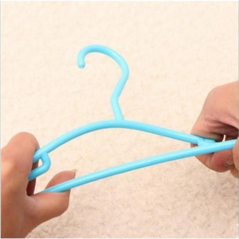 Toddler Baby Laundry Drying Rack Garment Hanging Organizer Kids Mini Clothes Hanger Children Coat Plastic Hook Hangers 1Pc