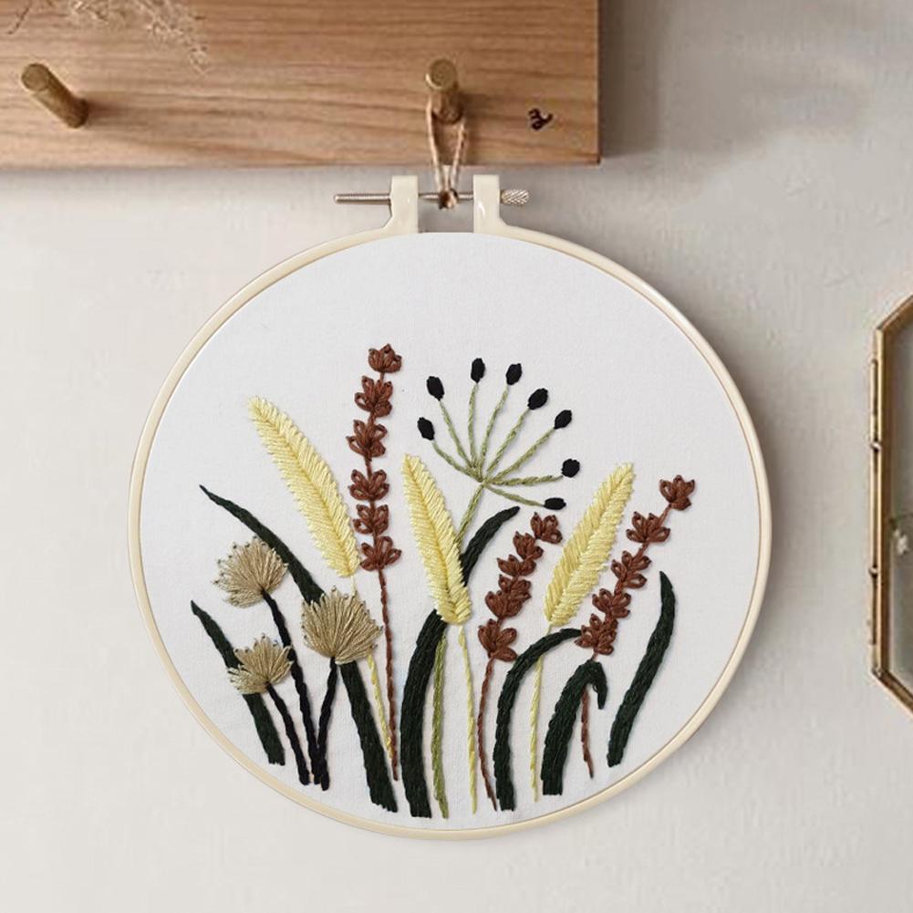 2pcs Beginner Embroidery Kit Fabric DIY Simple Flower Embroidery Set With Embroidery Hoop for Starter DIY