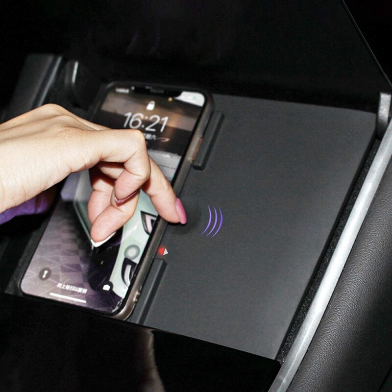 Car 10W Wireless Charger for Tesla Model 3 Center Console Charging Pad with Double USB Ports Dual Fast Model Charger