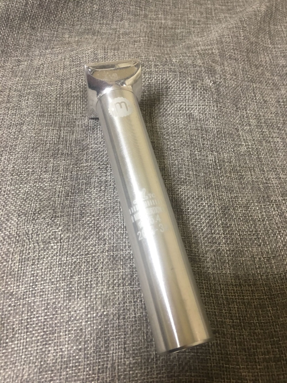 Kink mision-tija de sillín bmx 25,4, tija de sillín pivotal de aleación, de estilo libre, muy ligera, a la venta, buen precio