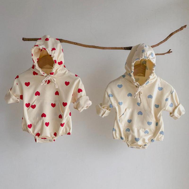 Herfst Mode Hooded Lange Mouwen Baby Bodysuit Voor Jongens Meisjes Kleding Liefde Hart Print Pasgeboren Jumpsuit Baby Kleding