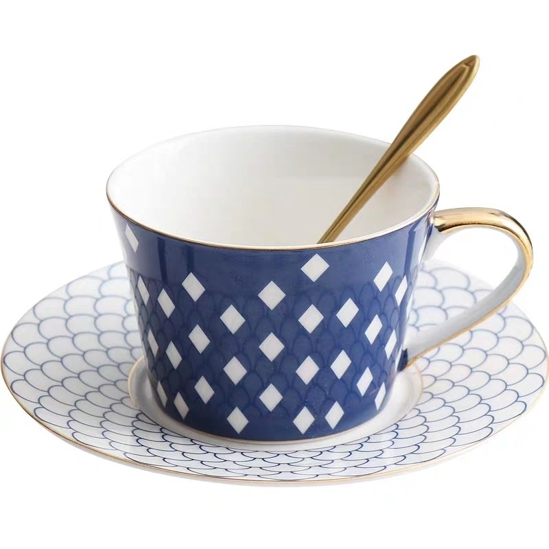 Ins – ensemble européen de tasses à café en céramique, tasse créative, maison avec soucoupe, cuillère, tasses à thé et soucoupes, Latte, pour amis: C