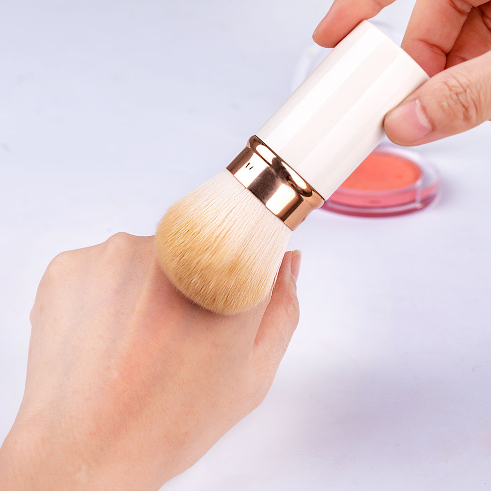 1pcs Makeup Brushes Retractable Blusher Powder Foundation Face Concealer Kabuki Makeup Brush Cosmetic Tools