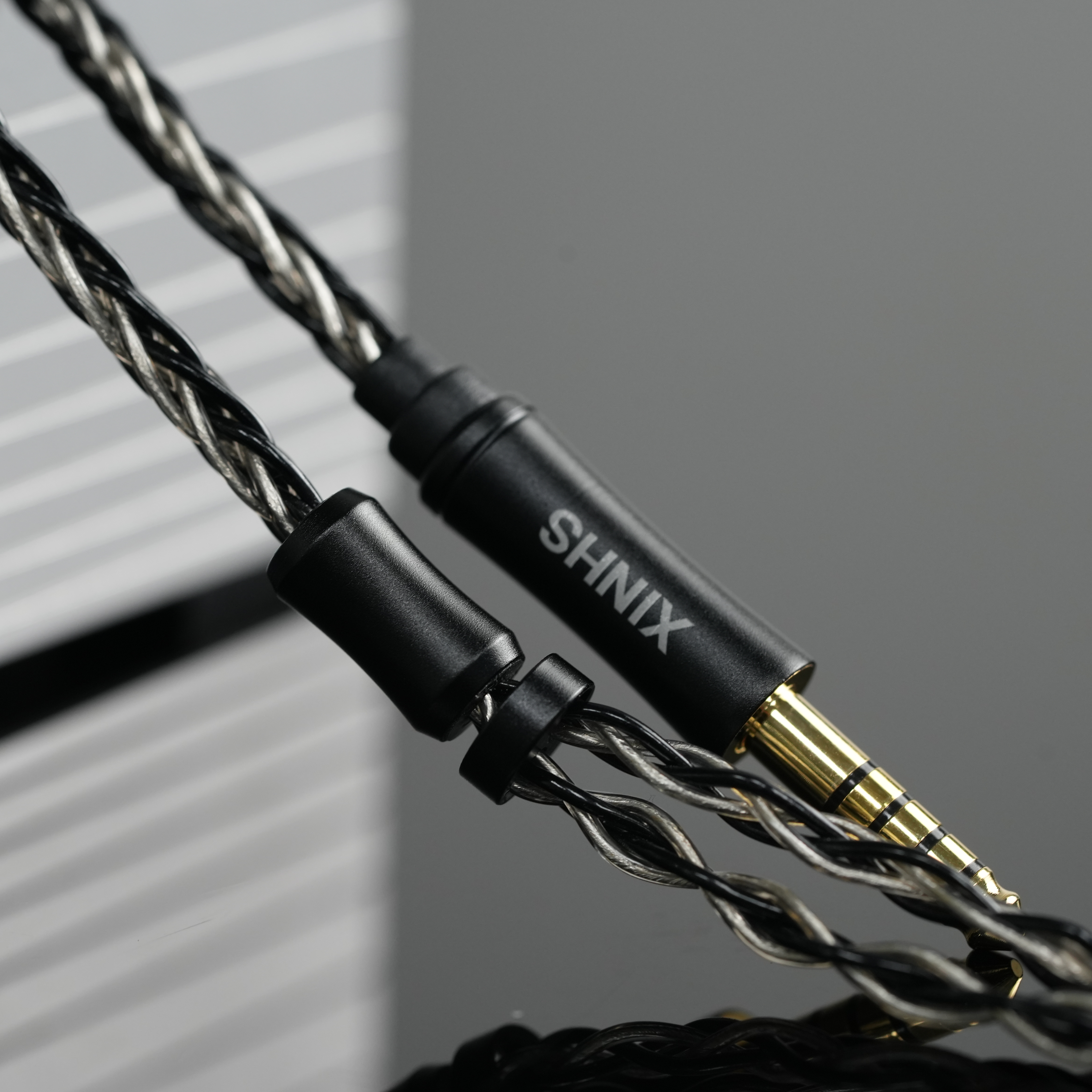 XINHS 8-Core Single Crystal Copper Plated Silver 2PIN QDC MMCX Suitable for OpenAudio HOLA Zero KATO Aria LAN Cadenza Tangzu IEM