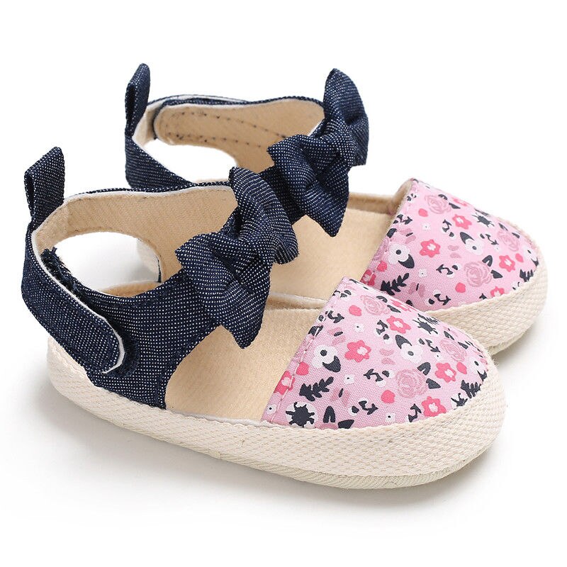 Sommer søde småbørn børn baby pige bowknot blomstermotiver sandaler sko bomuld flad med hæl krog sko 3 stil outfit 0-18m: Lyserød / 0-6 måneder