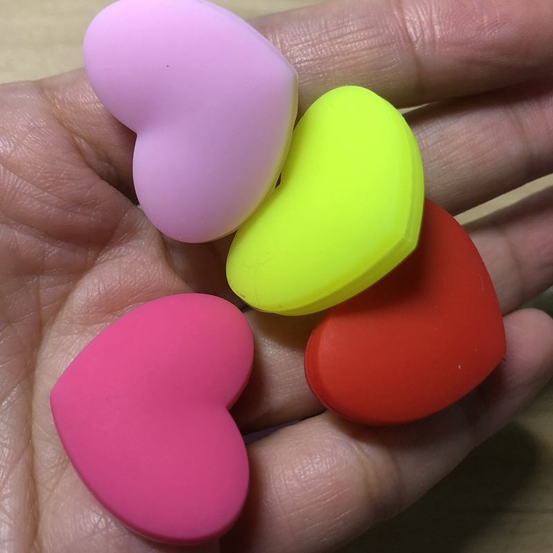 200pcs 4 colors heart-shaped Sharapova Silicone tennis racket vibration dampeners,tennis shock absorber: assorted color
