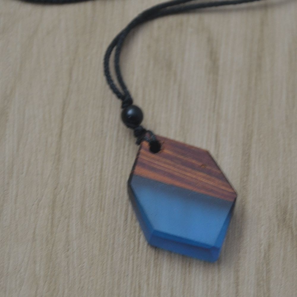 Leanzni geometric wooden resin necklace pendant, wood grain antique men and women's jewelry, woven rope,