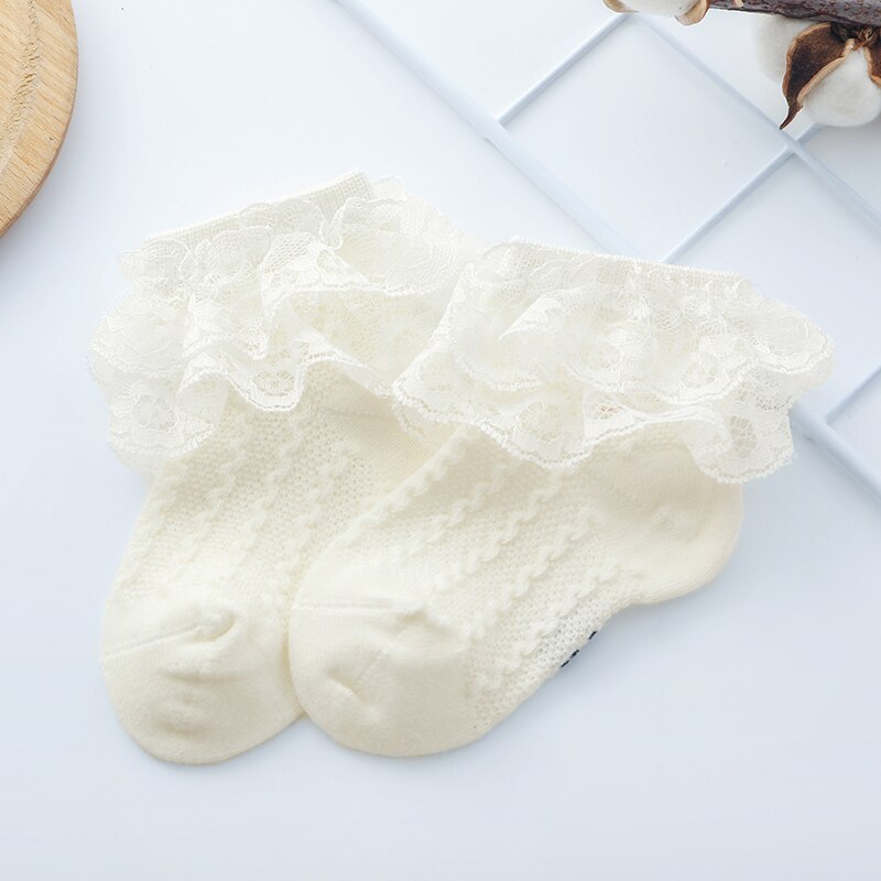 Baby freundlicher Mädchen Prinzessin Kurze Socken Spitze Rüschen Rüschen trimmen Baumwolle Knöchel Socken: Weiß / 3-5 Jahre