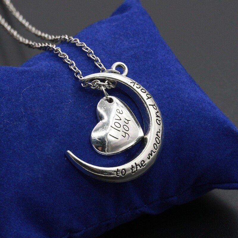 "i love you to the moon and back" heart necklace valentine's day mother's day romantic accessories jewelry