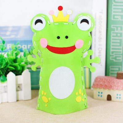 8 Stks/partij. Diy Vilt Xmas Kerstman Sneeuwpop Elanden Handpoppen Ambachten Kits Stof Handgemaakte Vroeg Leren Educatief Kleuterschool: 8PCS frog