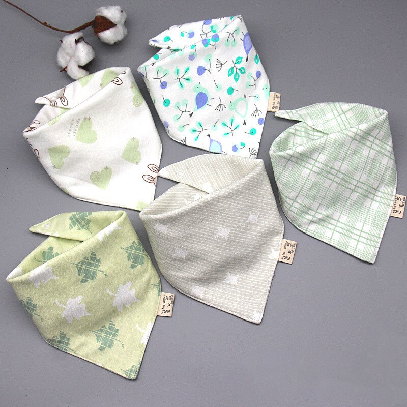 Babador de algodão para bebês, avental de alimentação com estampa de desenho animado para bebês: Baby Bibs - 15