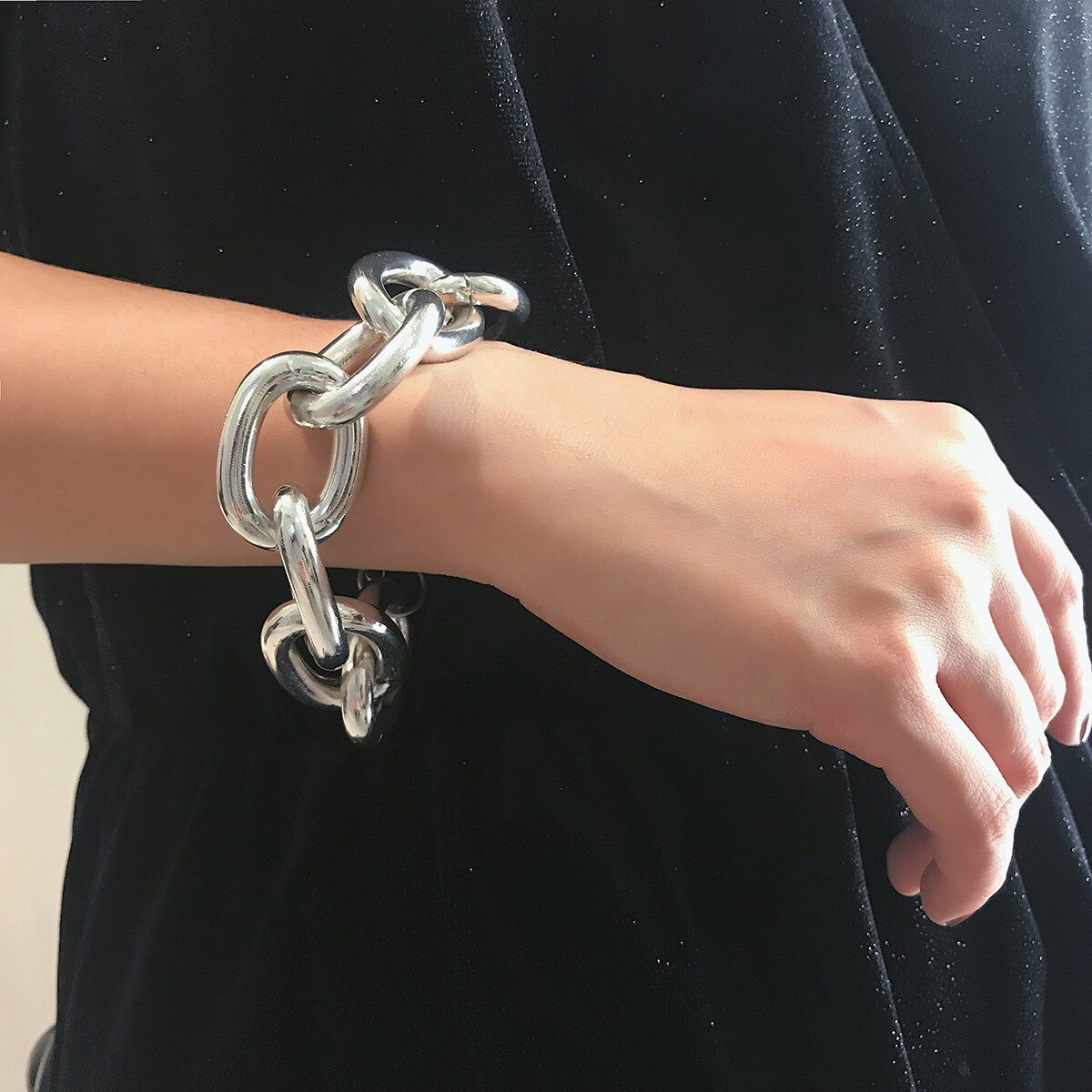 KingDeng Link Chain Retro Exaggerated Punk Metal Item Necklace Female Simple Chain Geometric Personality Necklace Shackles