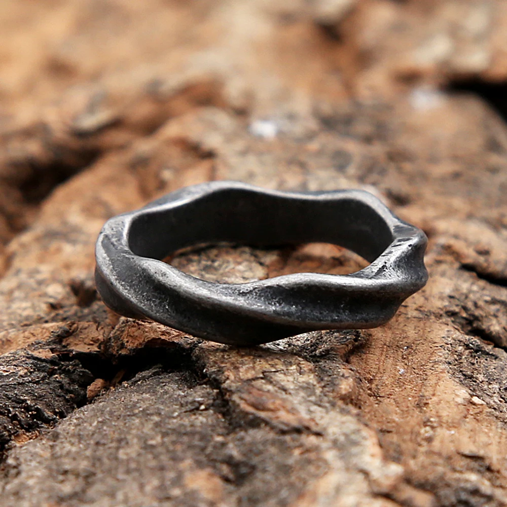 Anillos Mobius de acero inoxidable 316L de Punk, anillo de dedo Simple gótico Vintage para parejas para hombres y mujeres, joyería de motorista al por mayor