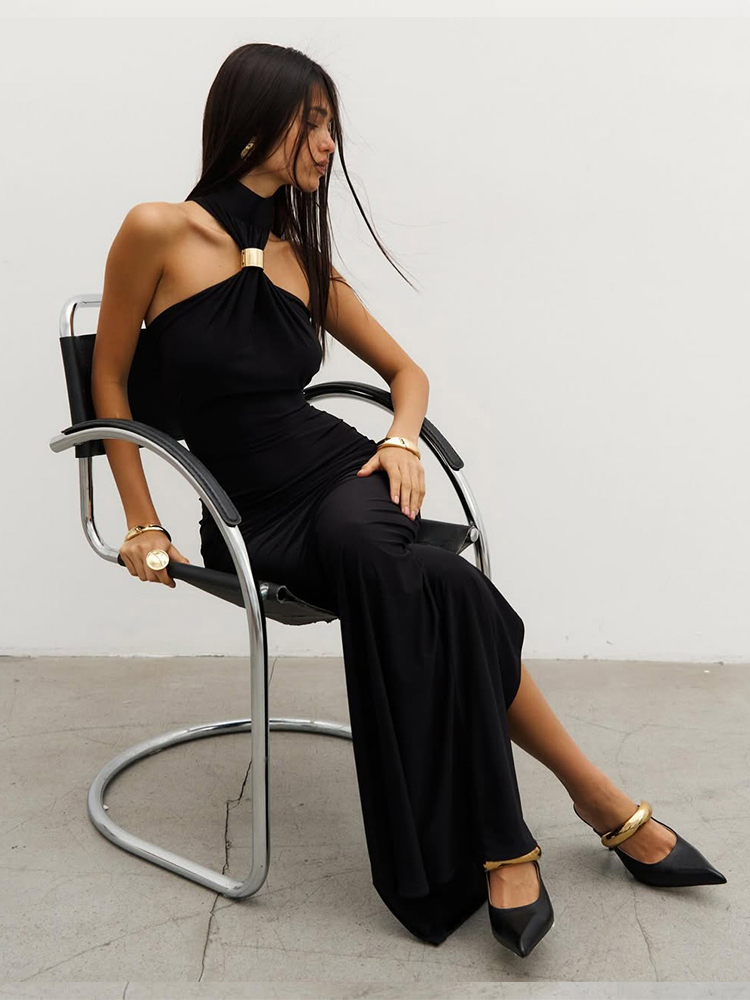 Nibber Halter En Métal Noeuds Robe Femmes D'été Tendance Solide Plis Dos Nu Sans Manches Sexy Mince Banquet Partie Longue Moulante