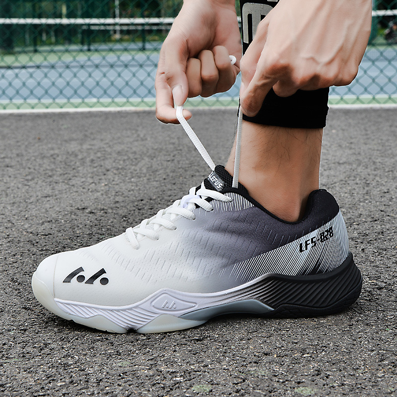 Chaussures de badminton originales pour hommes, baskets d'extérieur de , grande taille, entraînement, compétition, handball, chaussures de volley-ball professionnelles