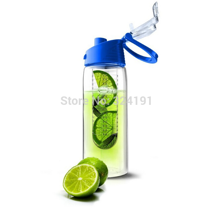 Miljövänlig tritan bpa-fri plastkopp vattenflaska citronsaftmaskin flaskor med handtag  , 700ml infusionsanordning frukt vattenflaska