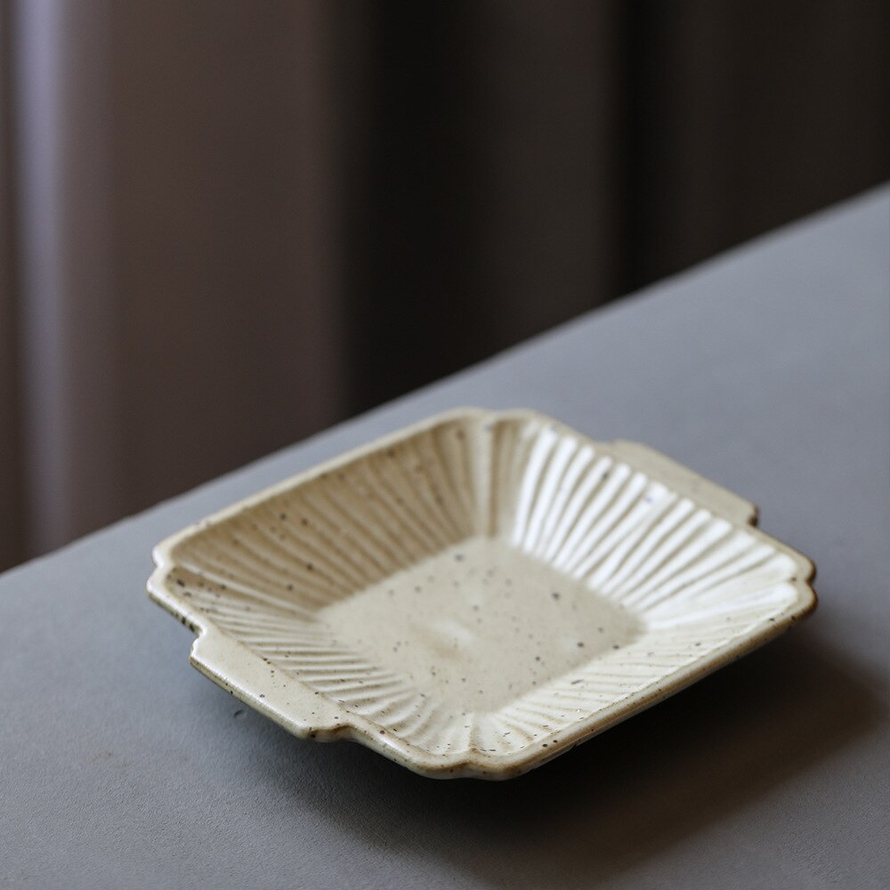 150ml plat carré chinois rétro à la main aléatoire Texture couleur glaçure haute température cuisson céramique tasse à thé plat en porcelaine