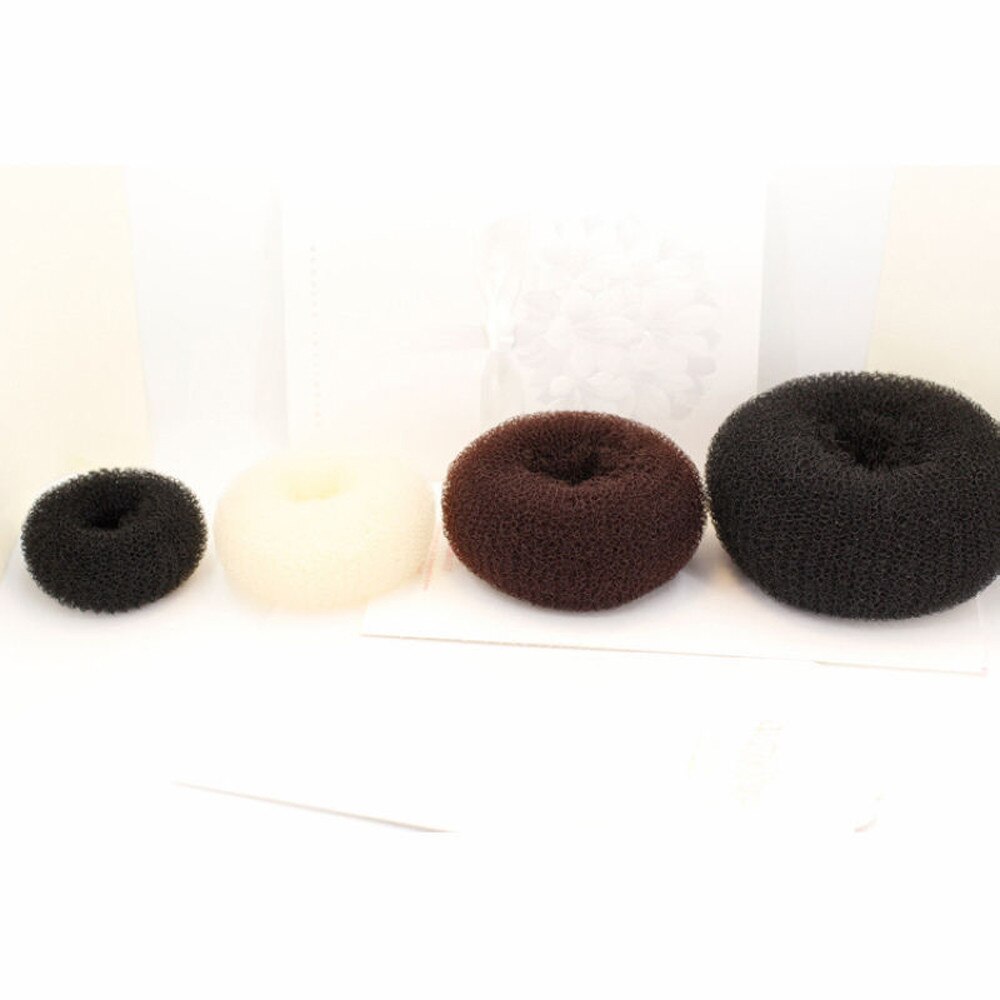 Caldo!! Popolare di modo 4 Formati carino Del bambino per Lo messa in piega Dei Capelli Anello Stile distributore di Panini Testa Strumento di Capelli Anello in nylon Flessibile accessorio dei capelli