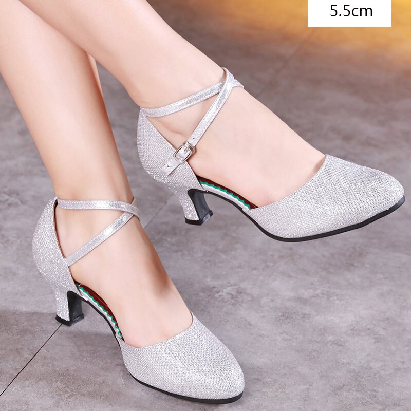 freundlicher freundlicher Latein tanzen Schuhe Frauen Ballsaal Tango Latein Salsa Tanzen Schuhe Mädchen der Silber Gold Pailletten niedrig Fersen tanz Schuhe: 5.5CM Silber- / 41