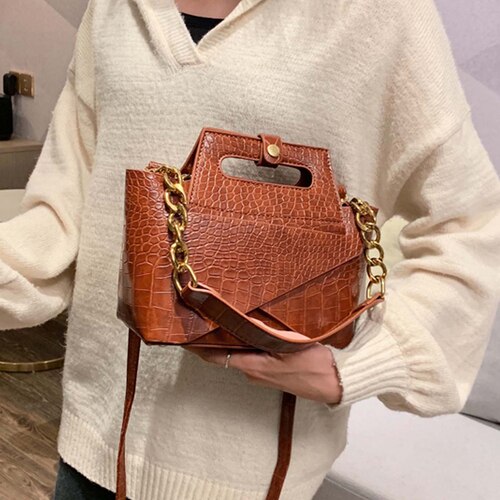Alligator Women Shoulder Bags Handbags Luxury Pu Leather Chains Female Crossbody Bag Small Flap Lady Purse: Brown