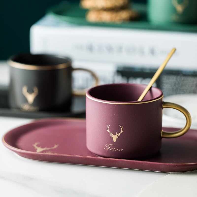 Kerst Keramiek Cup Gouden Rand Koffiekopjes Mok En Schoteltjes Lepel Sets Met Geschenkdoos Thee Sojamelk Ontbijt Mokken dessertbord